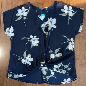 Size L West Kei with Tags Floral knotted Top